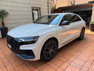 audi sq8 tfsi 2020 tetto cerchi 22 full optional