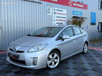 toyota prius 136h active garantie 12 mois