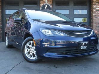 used 2020 chrysler voyager lxi