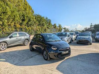 fiat 500e icon elettrica 118cv safetypack park assist navi