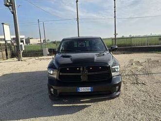 1500 5.7 v8 quad cab mb sport 395cv at8