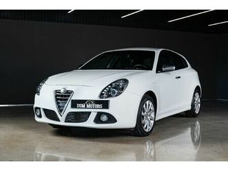 <li class=breadcrumbs-module_list-item__zg-6q alfa romeo giulietta 1.6 jtdm exclusive </ol>