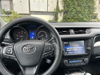 toyota avensis wagon 2,0, 2016 god.