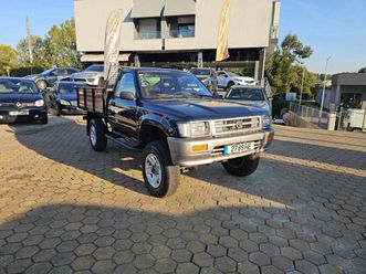 toyota hilux 2.4 d ln105l cx madeira