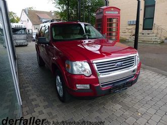 ford explorer xlt v8 4x4