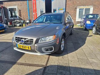 volvo xc70 - 2.4d kinetic