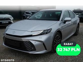 toyota camry 2.5 hybrid dynamic force executive e-cvt