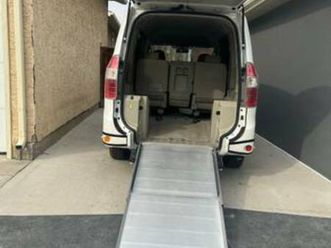toyota noah wheelchair