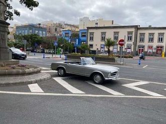 mercedes pagoda. 270 california