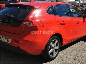 volvo v40 1.6 d2 momentum