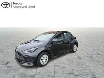 ② toyota yaris dynamic — toyota — 2ememain
