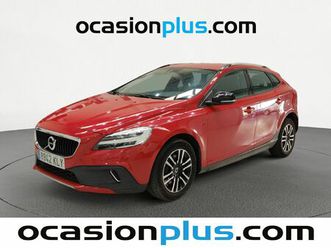 volvo v40 cross country d2 momentum (120 cv)