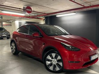 tesla model y long range, 2021 god.