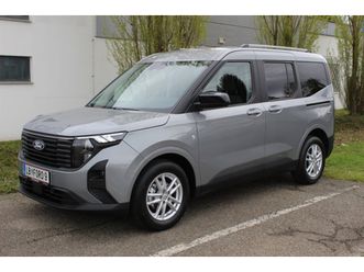 ford tourneo courier 1,0 ecoboost titanium