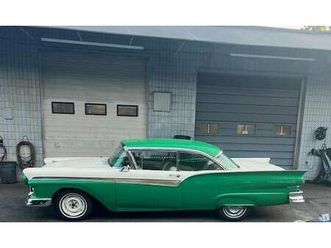 1957 ford club victoria ht