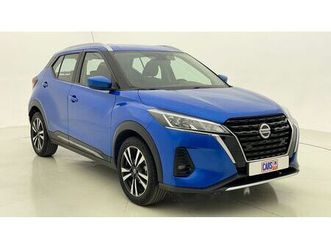 nissan kicks sv