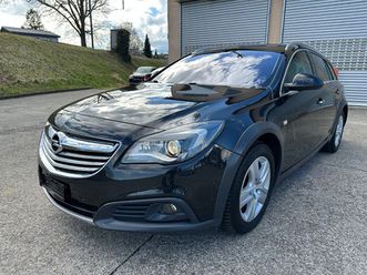 insignia country tourer 2.0 turbo 4wd