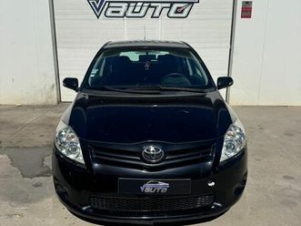 toyota auris 1.4 d-4d ac