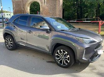 yaris cross hybrid 1.5i vvt-i dynamic+ 1 er pro