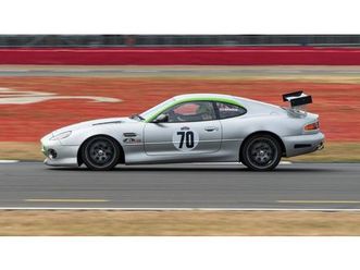 fia spec race car 2000 aston martin db7 vantage v12