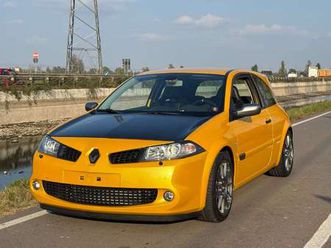 2.0 16v f1 team r26 n. 3572 ?