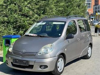 toyota yaris verso 2004 automat / benzine