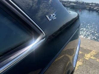 v12