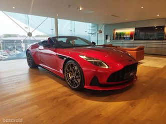 aston martin db12 4,0l 2025