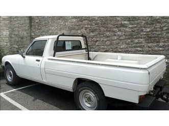 1994 peugeot 504 blanc manuel, 5 vitesses conduite à gauc...