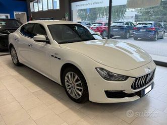 maserati ghibli 330 cv mhev gt - promo