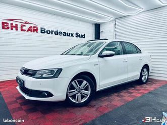 volkswagen jetta 1.4 tsi 170ch full- hybrid confort line dsg7 / toit ouvrant - régulateur - clim