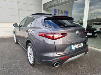 alfa romeo stelvio 2.0 t first edition at8 q4 março/17