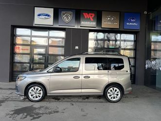 grand tourneo connect 2.0 ecoblue titanium automat