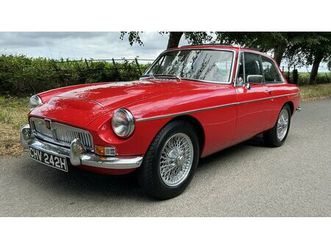 1969 mgc gt tartan red, downton upgrades - free uk delivery a vendre