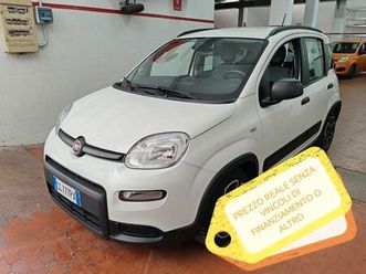 fiat panda 1.0 hybrid city life 70cv prezzo reale