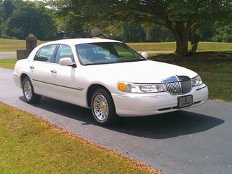 1998 lincoln continental town car