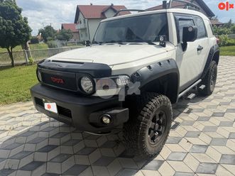 toyota fj landcruiser