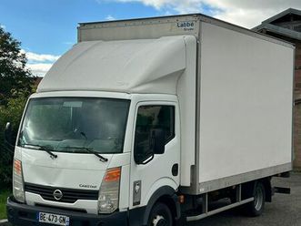 nissan cabstar fourgon hayon