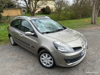 renault clio 2009 - 176000 km