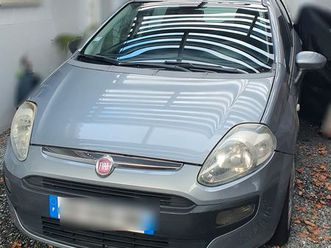fiat punto evo 1.4 77cv 2010 essence