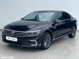 utilizat volkswagen passat 2021 - 18 389,58 eur, 158 137 km - autovit.ro