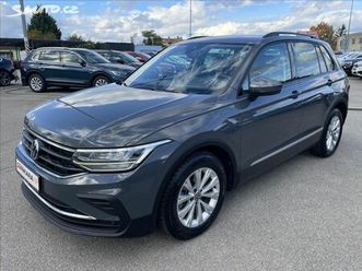 volkswagen tiguan 1,5tsi dsg navi*acc*side-asist