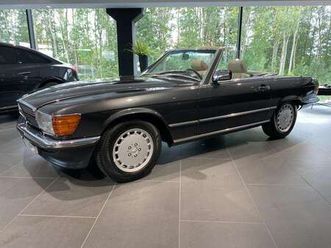 mercedes-benz sl 300 (r107)