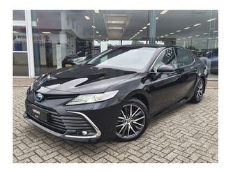 TOYOTA CAMRY 2-5-hybrid-executive