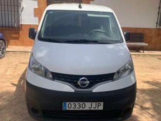 nissan - nv200