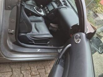 nissan 350z premium pack 3.5l bis am sonntag 10.000