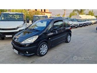 peugeot 1007 1.4 hdi sporty