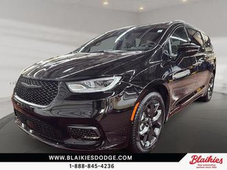 new 2026 chrysler pacifica select