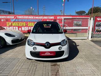 renault twingo 1.0 sce live
