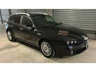 sw 1750 tbi distinctive premium pack 200cv